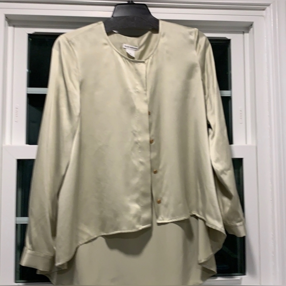 NWT CLUB MONACO SILK BLOUSE Size XS